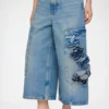 Baggy Cropped Jeans in Flower Print Denim
