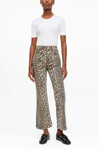 Betzy Cropped Jeans in Leopard Print
