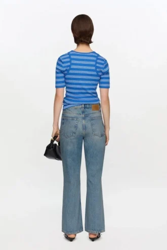 Betzy Cropped Jeans in Tint Rigid Denim