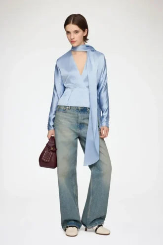 Blouse in Blue Satin