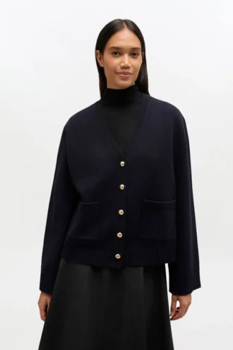 classic wool cardigan 1 330x495 - Classic Wool Cardigan