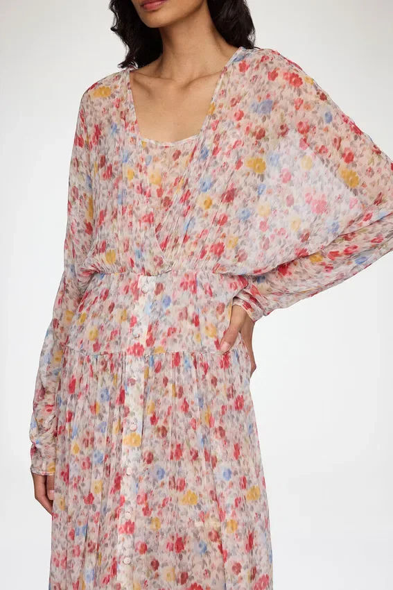 Dress in Floral Silk Dress in Floral Silk