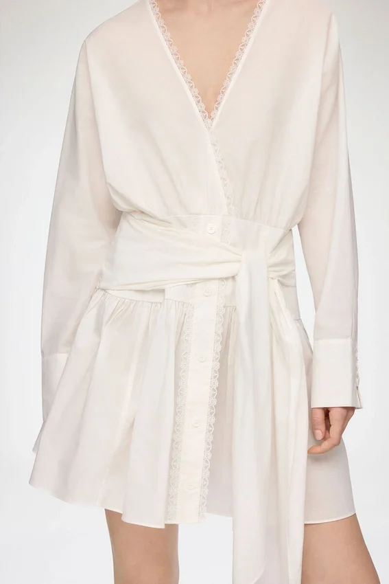 Dress in White Cotton Dress in White Cotton