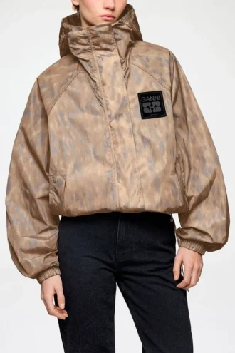 Flyweight Jacket in Printed Nylon