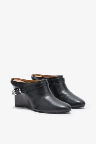 Kat Slim Mule in Black Kat Slim Mule in Black