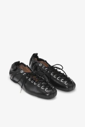 Lace-Up Ballerinas in Black Oleatex