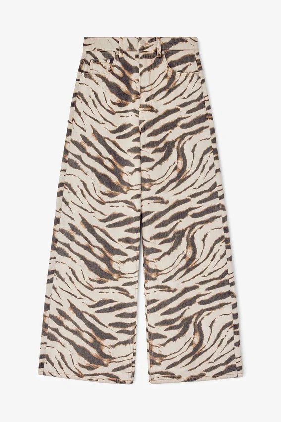 Lari Wide Jeans in Zebra Denim Lari Wide Jeans in Zebra Denim