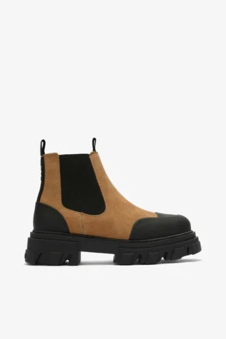 Low Chelsea Boots in Suede Brown Low Chelsea Boots in Suede Brown