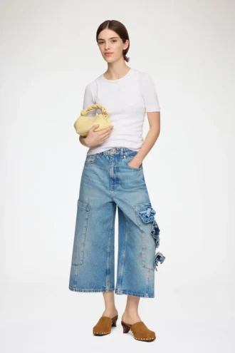 Baggy Cropped Jeans in Flower Print Denim