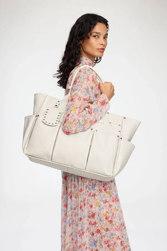 Posy Bag in White Ostrich Posy Bag in White Ostrich
