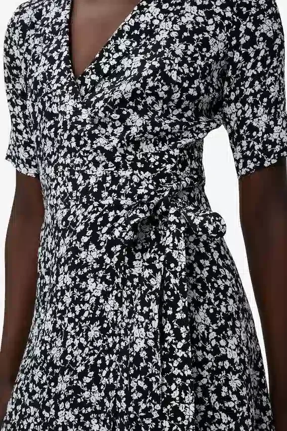 Printed Crepe Wrap Dress Printed Crepe Wrap Dress