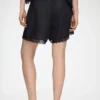 Shorts in Black Linen