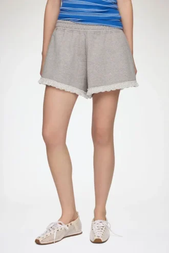 Shorts in Grey Isoli