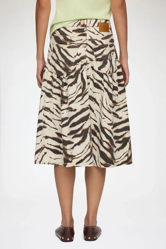 Skirt in Printed Denim Skirt in Printed Denim