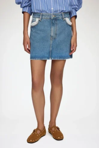 Skirt in Rigid Denim