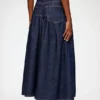 Skirt in Stretch Denim Skirt in Stretch Denim