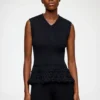 Vest in Cotton Crochet