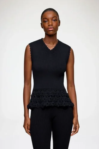 Vest in Cotton Crochet